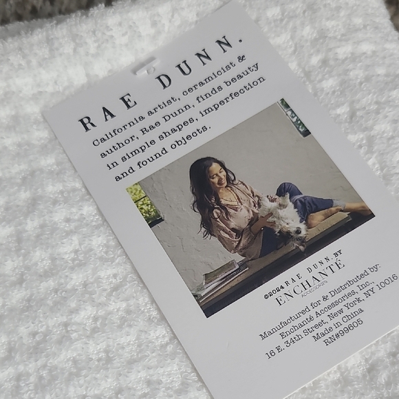 Rae Dunn Kitchen Towels Set - Picture 3 of 4